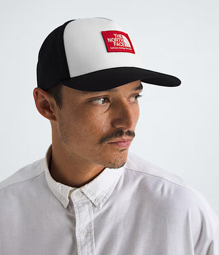 The North Face KEEP IT PATCHED TRUCKER HAT (Black/Horizon)