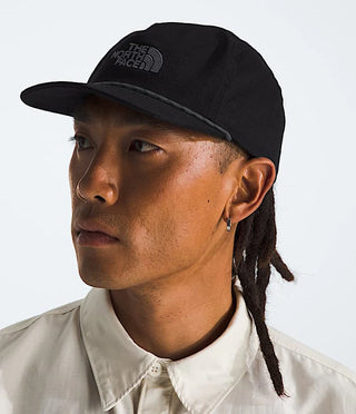 The North Face NORM 5 PANEL HAT (Black/Asphalt Grey)