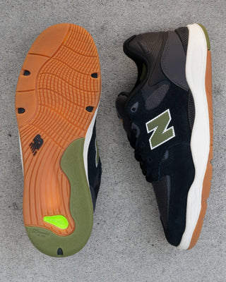 New Balance #1010 Tiago Pro Shoes (Black/Green)