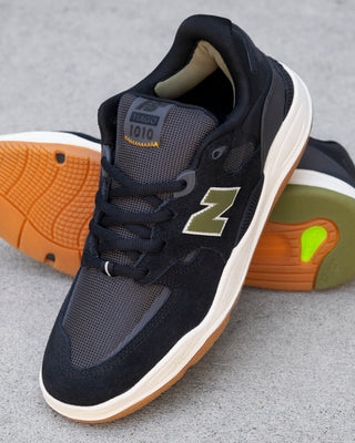 New Balance #1010 Tiago Pro Shoes (Black/Green)