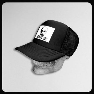 Skull Skates Horse Box Mesh Hat (black)